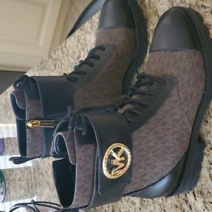 Michael kors mid calf boots